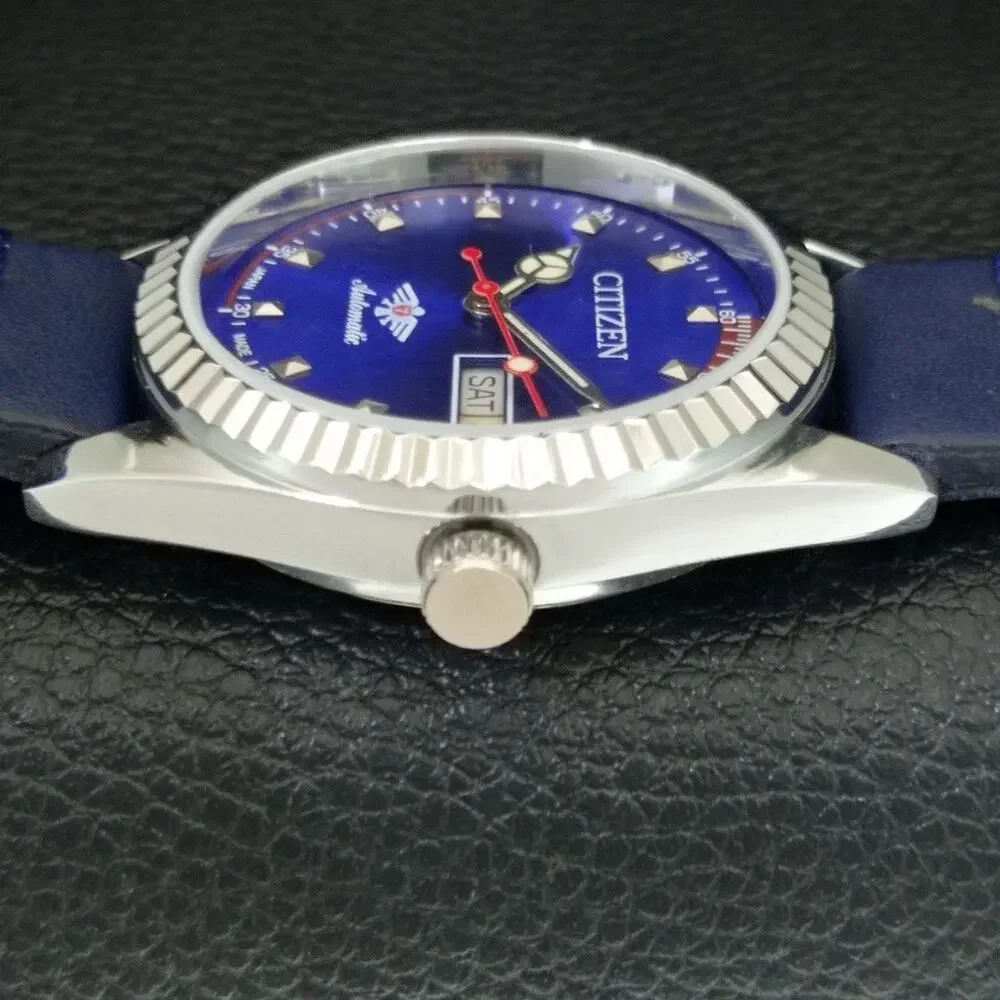 Vintage 1986 Citizen Automatic Mens Silver Watch W/daydate & Blue accents